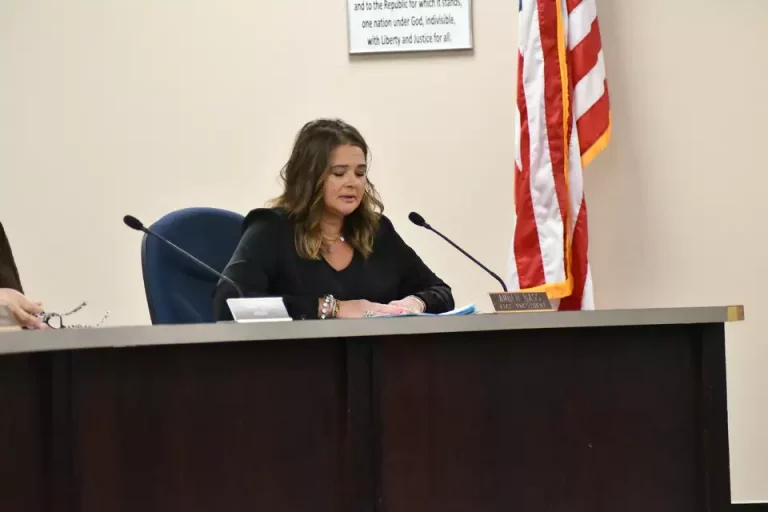 Board member Amber Bass reads statement on behalf of Plainview ISD May 18. Ma'Rico Holland II/ Plainview Herald